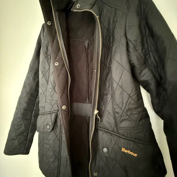 Barbour Black Quilted Belted Puffer Jacket - Picture 11 of 13